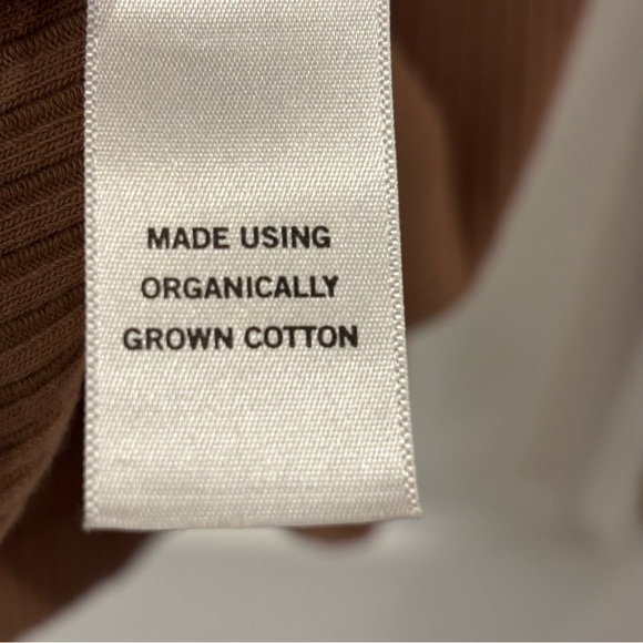 Agolde Ribbed Cutout Top - Picture 10 of 12